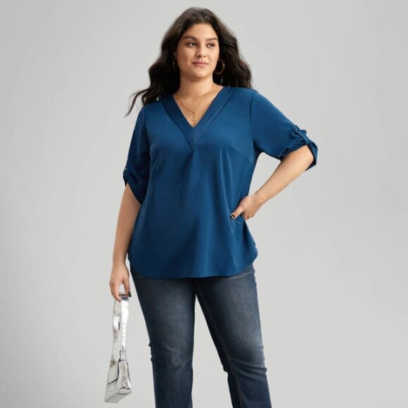 BloomChic Plus Size 3XL V Neck Plain Pleated Tab Sleeve Blouse us22-24 - Picture 3 of 7